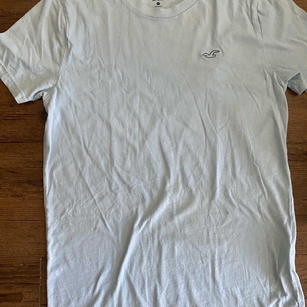Hollister Men's Light Blue T-Shirt XS